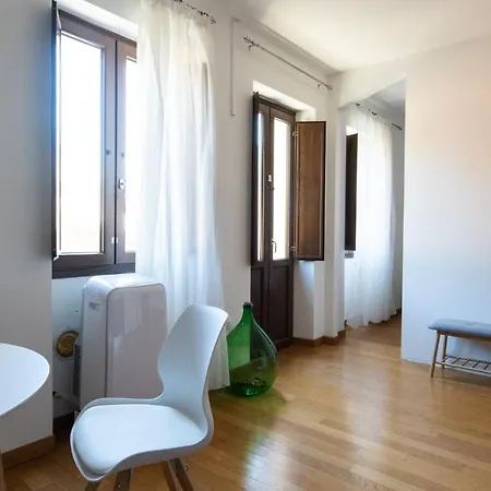 Welcomely - La Casetta Del Centro Apartment Olbia